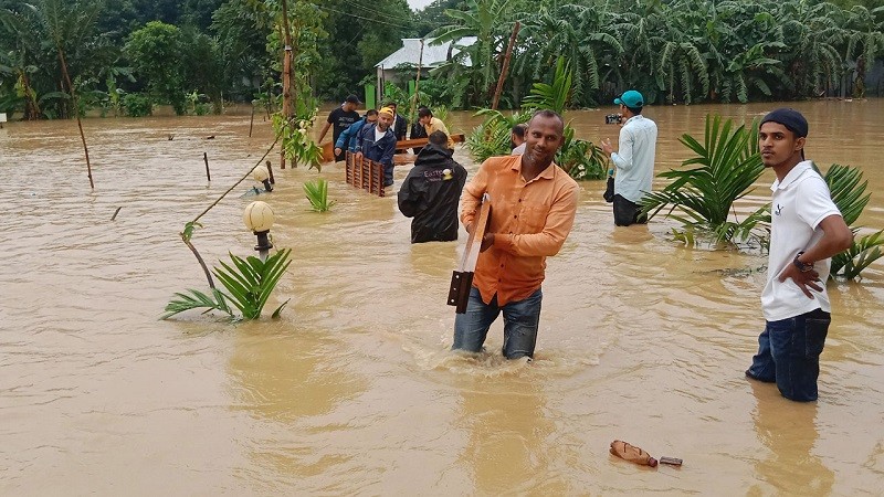 বন্যায় ক্ষতিগ্রস্ত অর্ধকোটির বেশি মানুষ