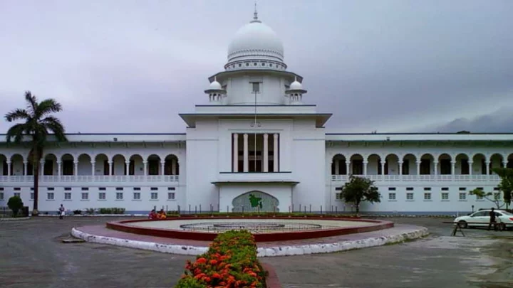 প্রতিবন্ধী শিশুকে পার্কে ঢুকতে বাধা দেওয়ায় রংপুরের ডিসির বিরুদ্ধে রিট