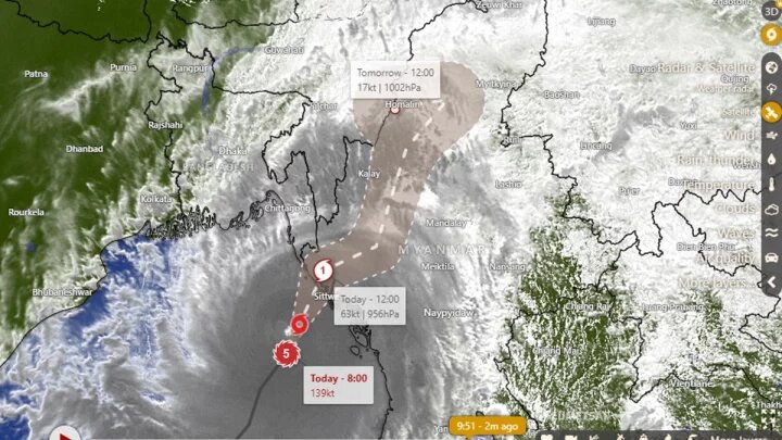 টেকনাফ ও সেন্টমার্টিনে মোখার আঘাত, বাড়ছে বাতাসের গতিবেগ