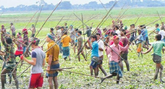 নরসিংদীতে টেঁটাযুদ্ধে নিহত ৪, আহত ৩০