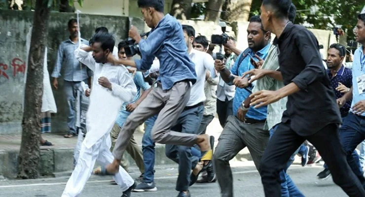 হিরো আলমের ওপর হামলার ঘটনায় ৪ জন গ্রেপ্তার